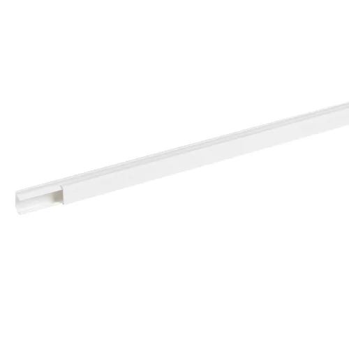Legrand - Műanyag csatorna 24x14mm tetővel fehér öntapadós (638139)