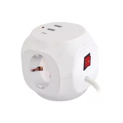   Technik Professional Elosztó Kocka 3 utas 1,5m kábel (1,5mm2) + USB C/A 16A